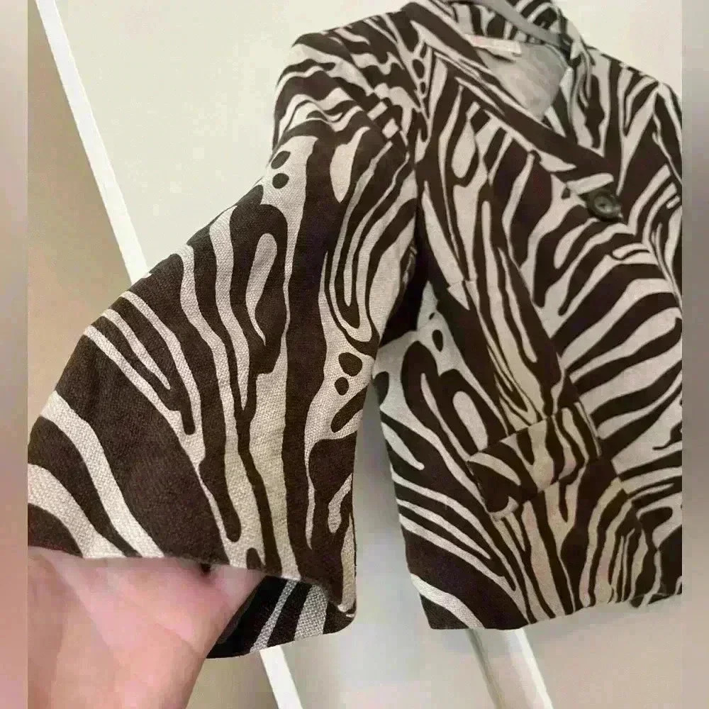 NWOT Michael Kors Brown & White Zebra Jacket Size 12P - Picture 3 of 11